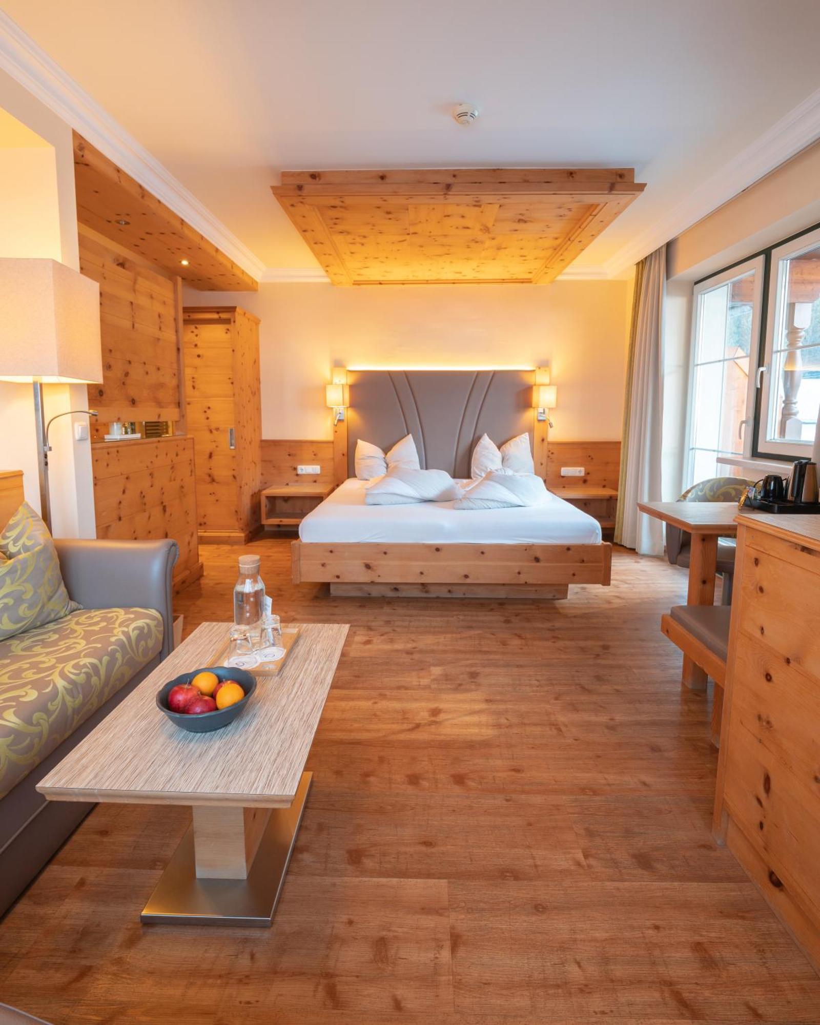Sylvana'S Wohlfuehl Hotel Mayrhofen Buitenkant foto